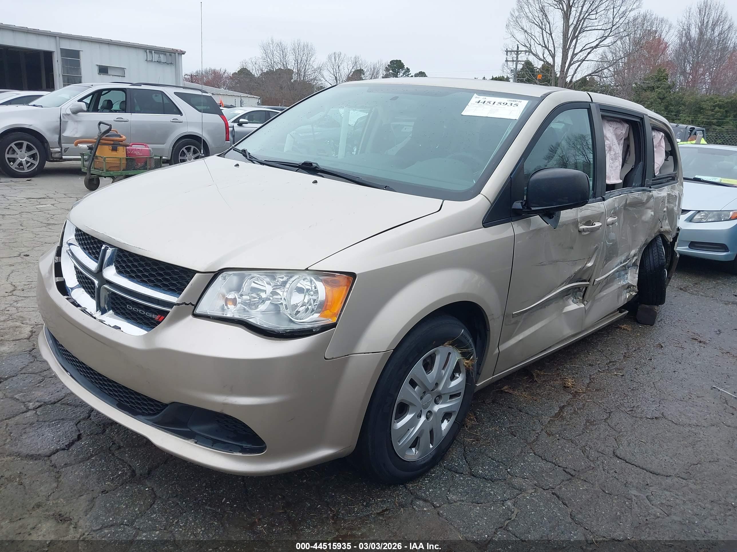 2015 DODGE GRAND CARAVAN SE — I2