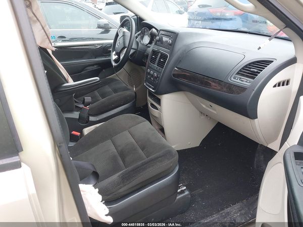 2015 DODGE GRAND CARAVAN SE — I5
