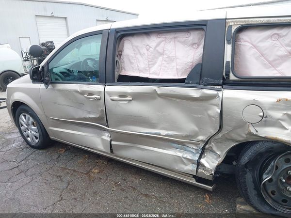2015 DODGE GRAND CARAVAN SE — I117