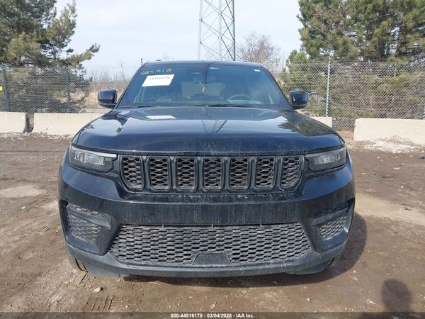 2023 JEEP GRAND CHEROKEE ALTITUDE 4X4