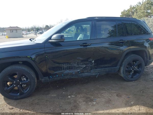 2023 JEEP GRAND CHEROKEE ALTITUDE 4X4
