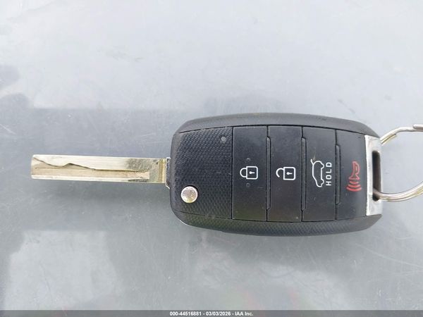 2017 KIA SORENTO 2.4L LX