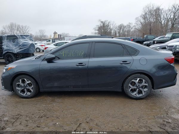 2021 KIA FORTE LXS