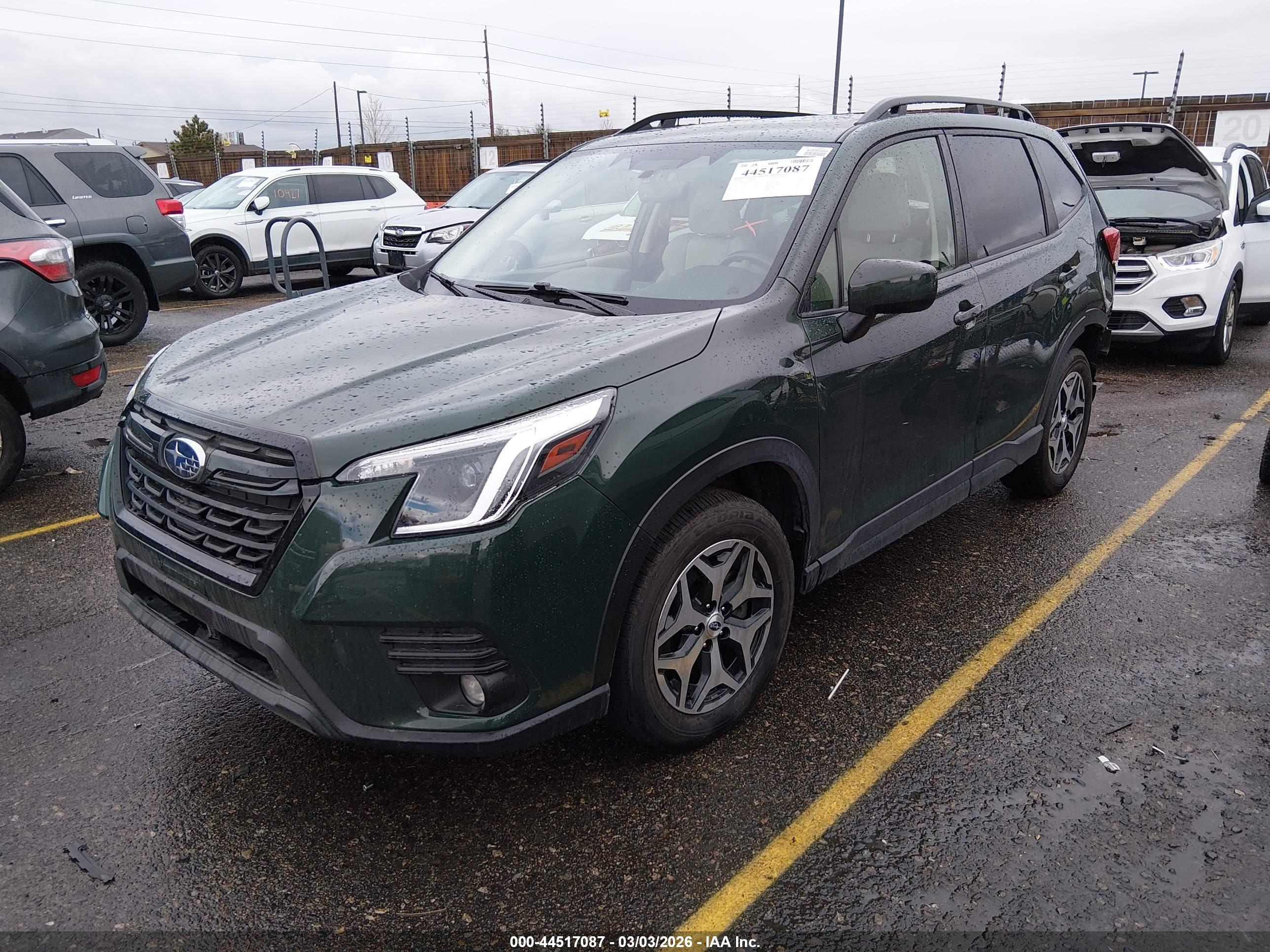 2024 SUBARU FORESTER PREMIUM — I2