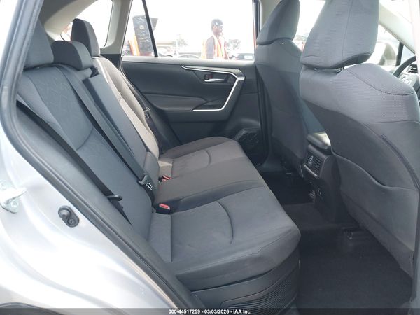 2019 TOYOTA RAV4 HYBRID XLE