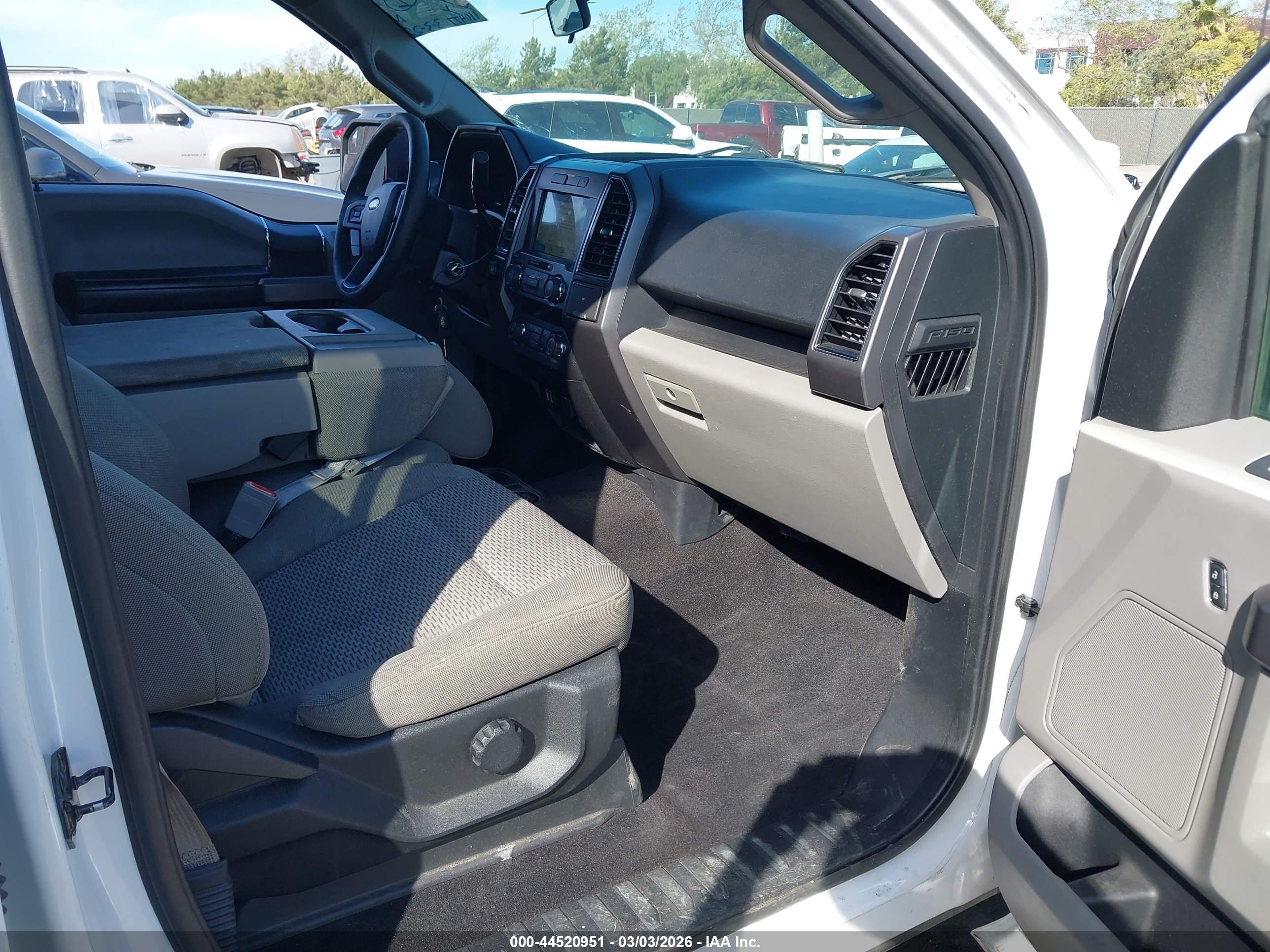 2019 FORD F-150 XLT
