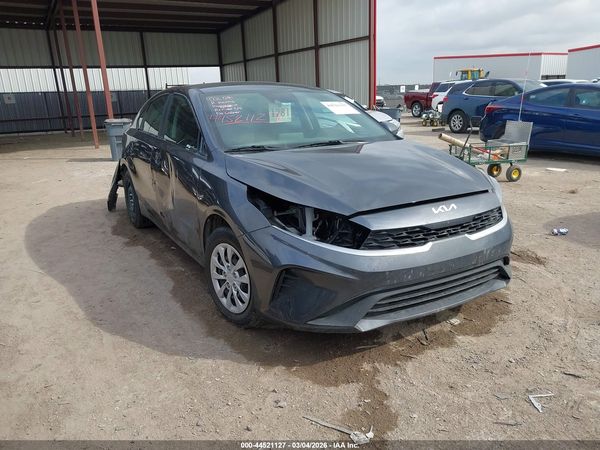 2024 KIA FORTE LX