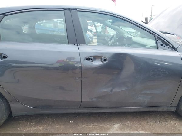 2024 KIA FORTE LX