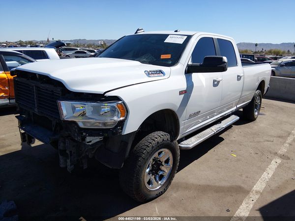 2020 RAM 2500 BIG HORN  4X4 8' BOX
