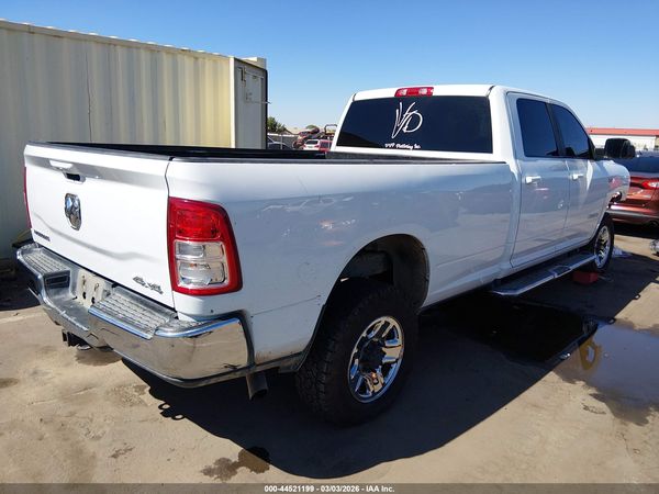 2020 RAM 2500 BIG HORN  4X4 8' BOX