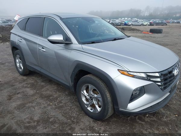 2022 HYUNDAI TUCSON SE
