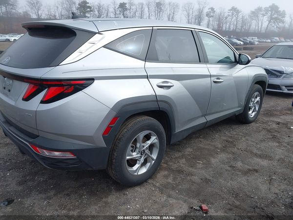 2022 HYUNDAI TUCSON SE