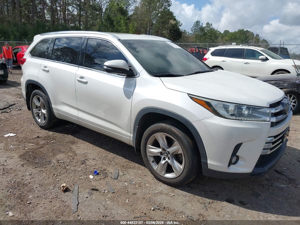 2017 TOYOTA HIGHLANDER LIMITED