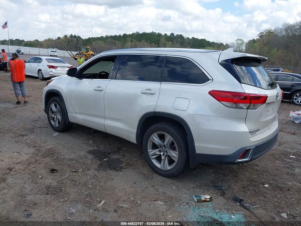 2017 TOYOTA HIGHLANDER LIMITED