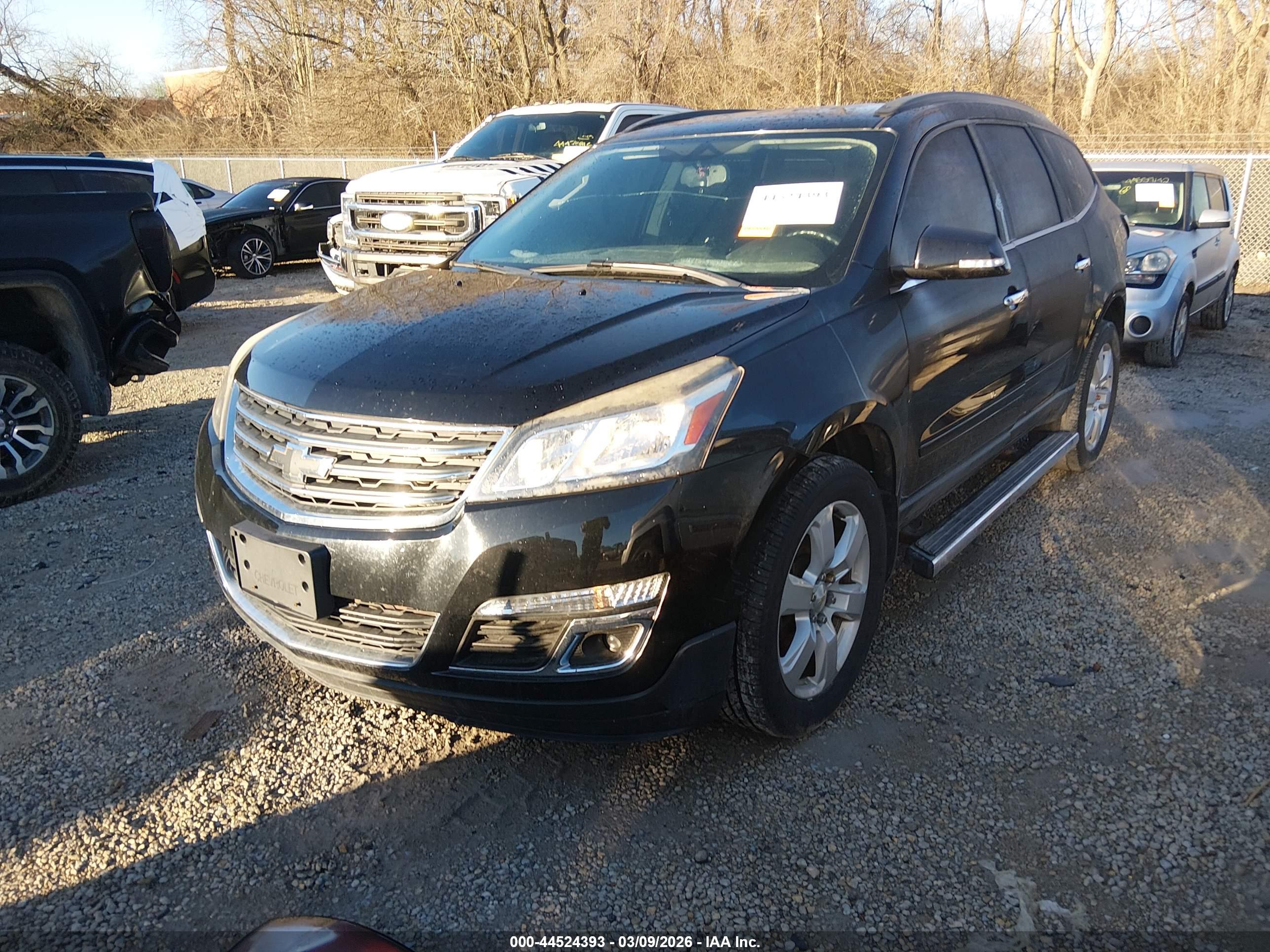 2016 CHEVROLET TRAVERSE 1LT — I2