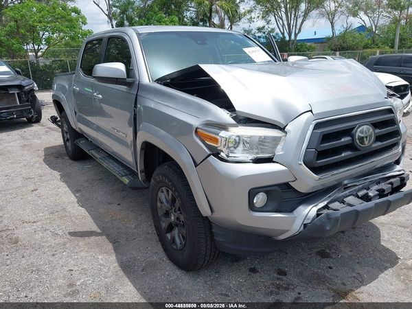 2020 TOYOTA TACOMA SR5 V6