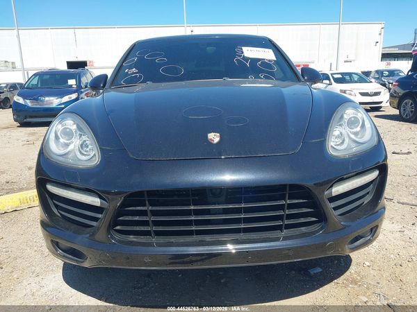 2011 PORSCHE CAYENNE TURBO