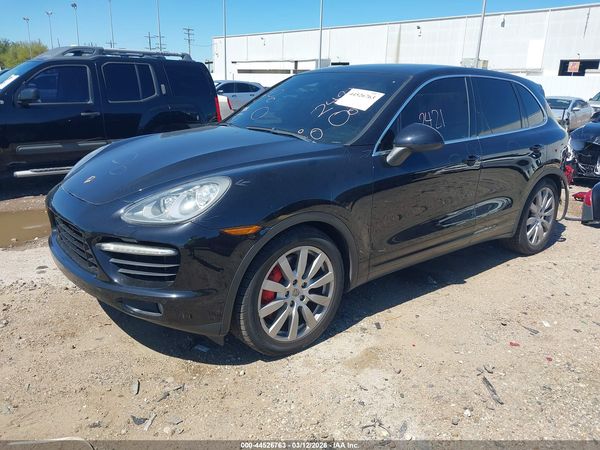 2011 PORSCHE CAYENNE TURBO