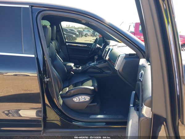 2011 PORSCHE CAYENNE TURBO