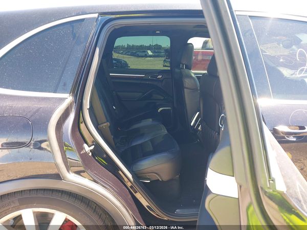 2011 PORSCHE CAYENNE TURBO