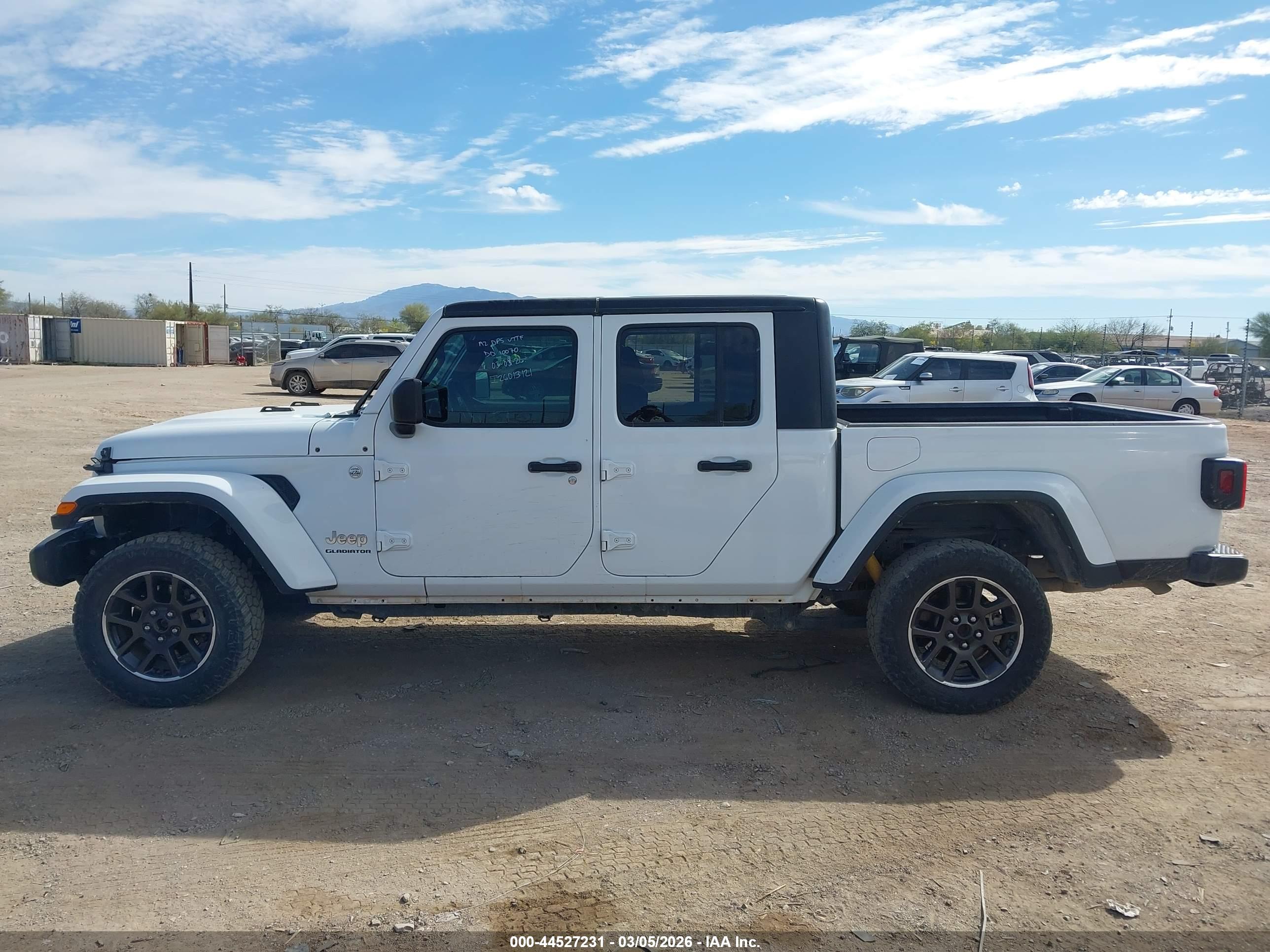 2022 JEEP GLADIATOR OVERLAND 4X4