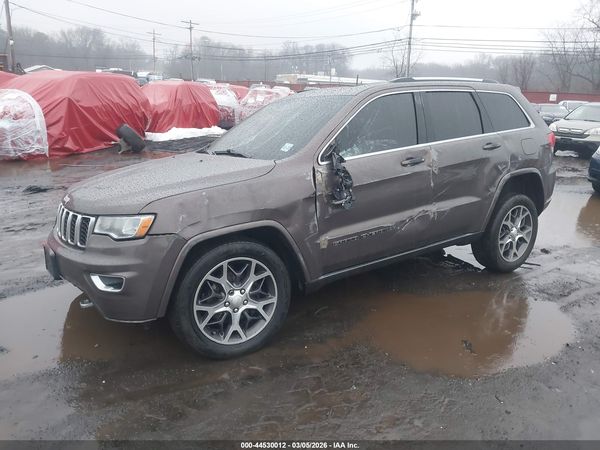 2018 JEEP GRAND CHEROKEE STERLING EDITION 4X4