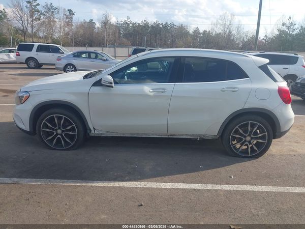2017 MERCEDES-BENZ GLA 250 4MATIC