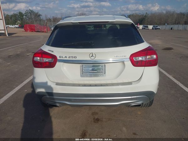2017 MERCEDES-BENZ GLA 250 4MATIC