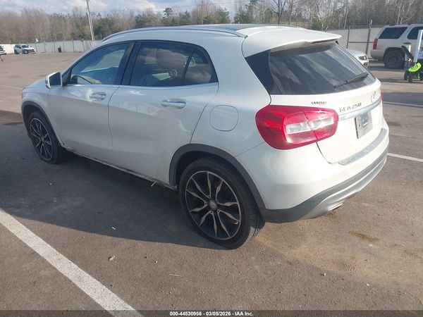 2017 MERCEDES-BENZ GLA 250 4MATIC