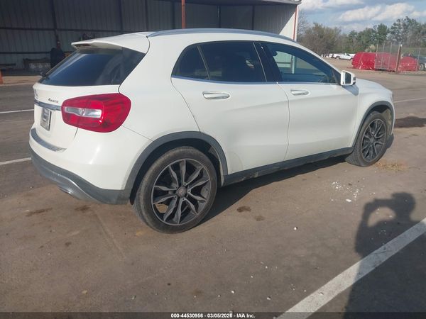 2017 MERCEDES-BENZ GLA 250 4MATIC