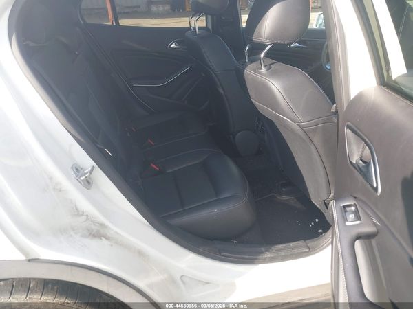 2017 MERCEDES-BENZ GLA 250 4MATIC