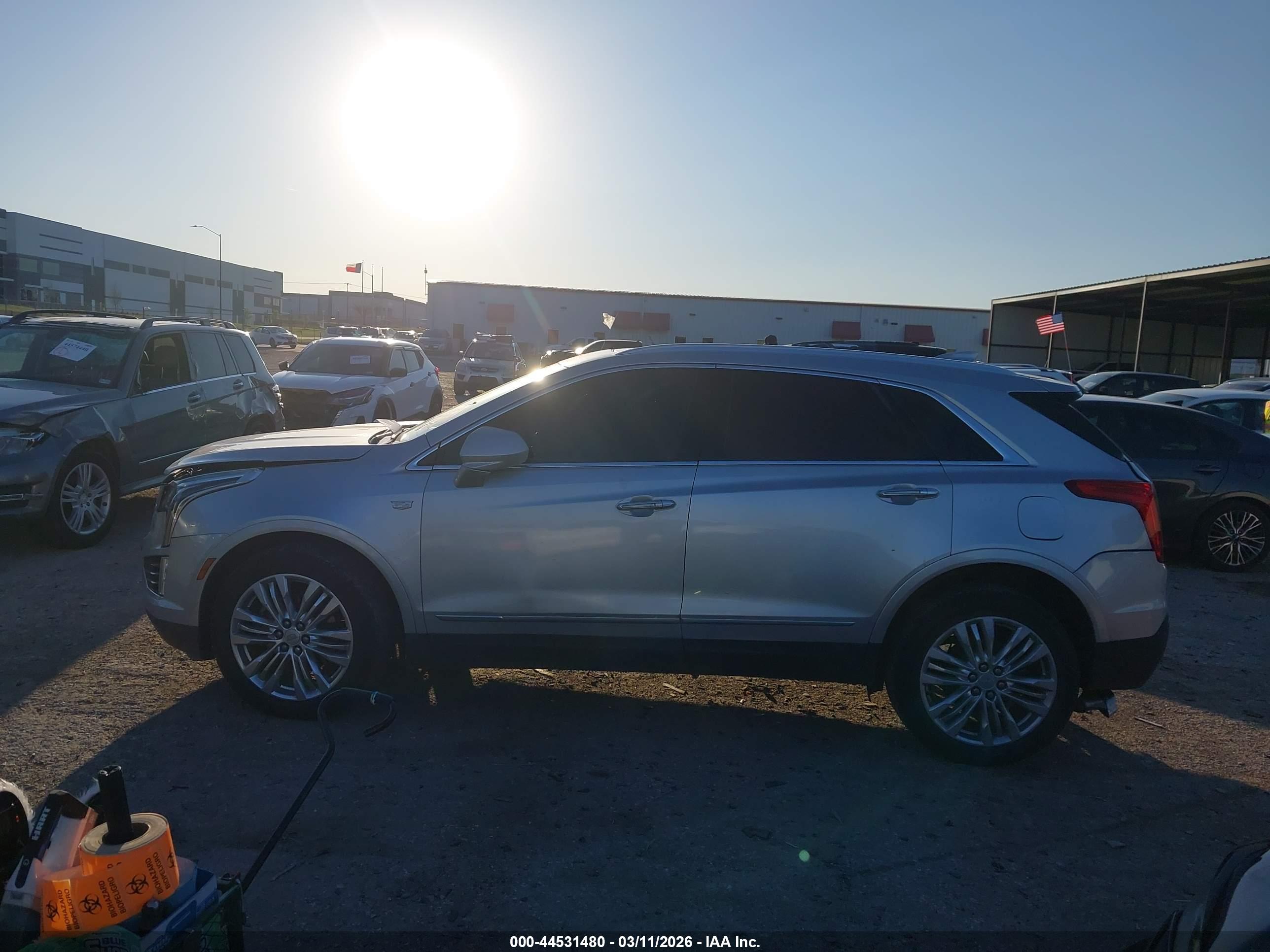 2018 CADILLAC XT5 PREMIUM LUXURY