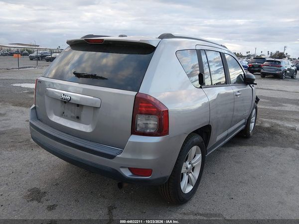 2016 JEEP COMPASS SPORT — I4