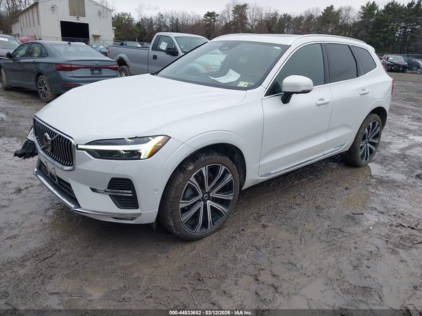 2023 VOLVO XC60 B5 ULTIMATE BRIGHT THEME