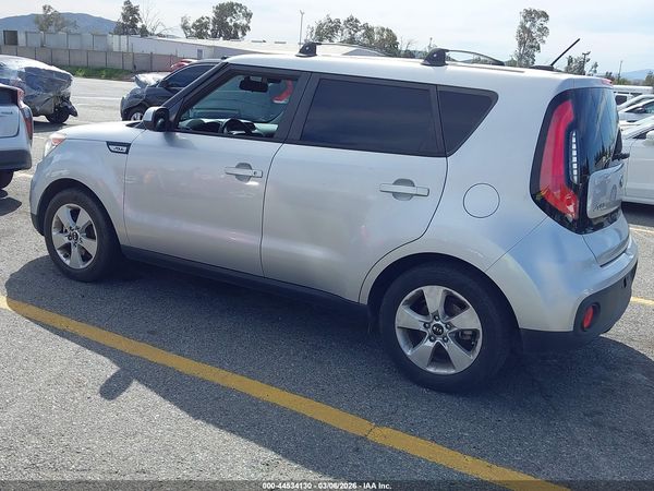 2017 KIA SOUL Base