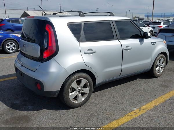 2017 KIA SOUL Base