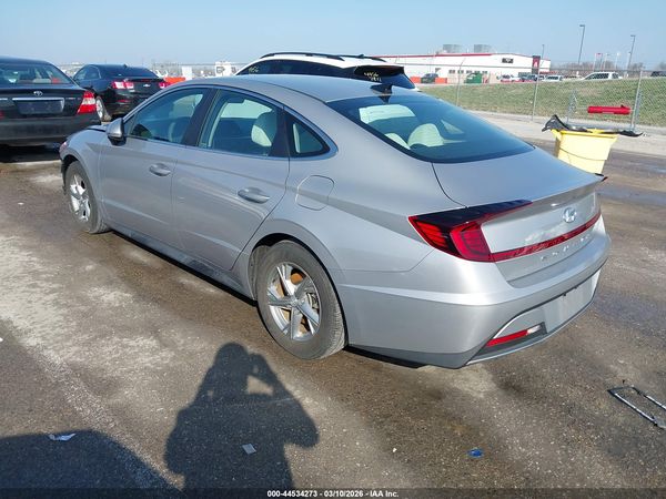 2023 HYUNDAI SONATA SE