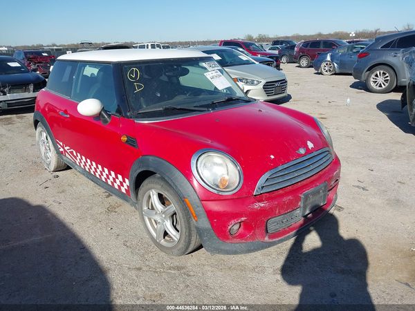 2012 MINI COOPER