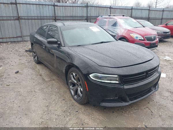 2015 DODGE CHARGER R/T