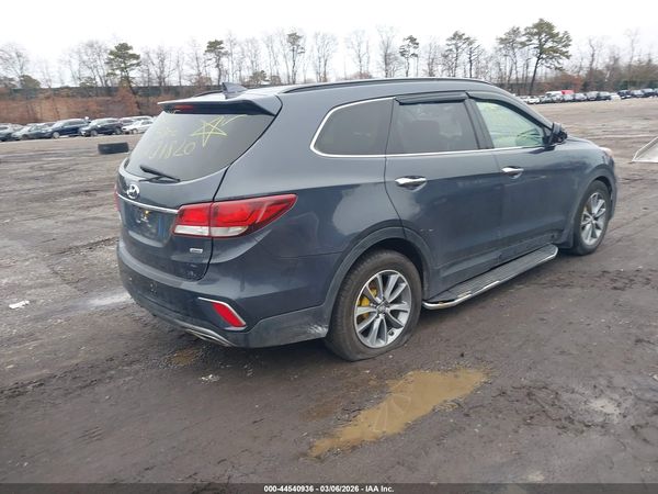 2017 HYUNDAI SANTA FE SE
