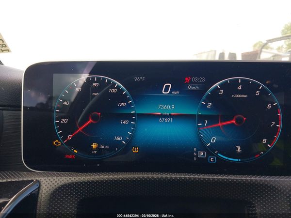 2020 MERCEDES-BENZ A 220 A220