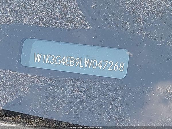 2020 MERCEDES-BENZ A 220 A220