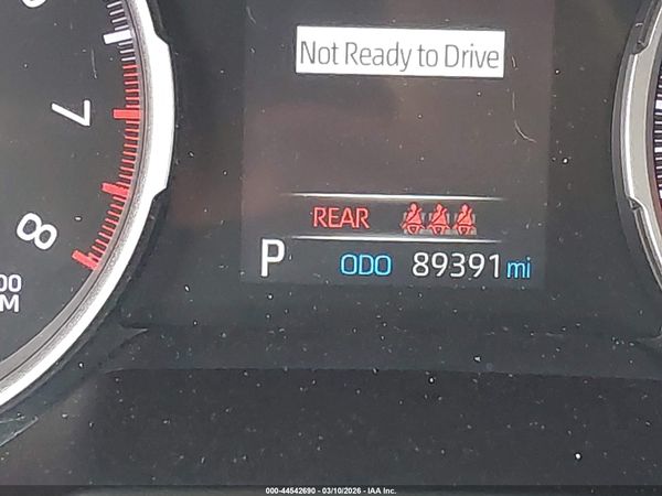 2019 TOYOTA RAV4 LE