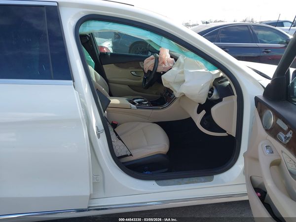 2015 MERCEDES-BENZ C 300 4MATIC