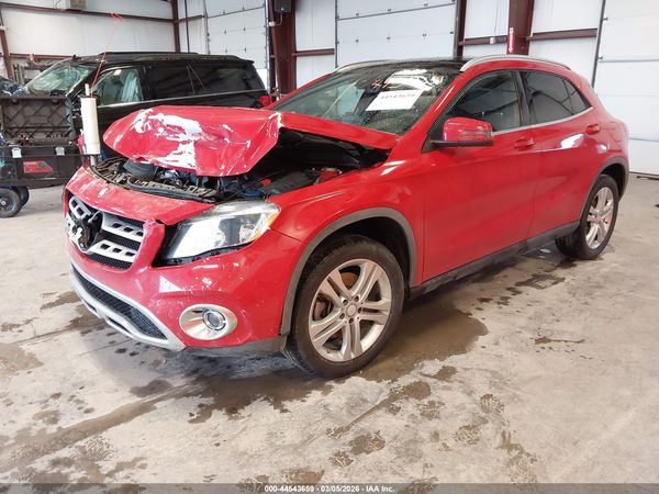 2018 MERCEDES-BENZ GLA 250 GLA250