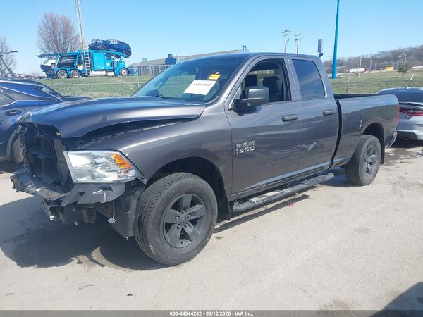 2018 RAM 1500 EXPRESS  4X4 6'4 BOX