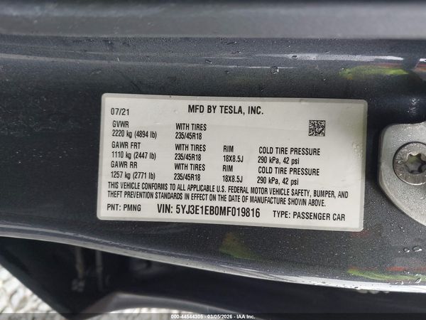 2021 TESLA MODEL 3