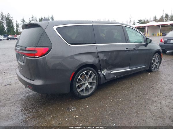 2018 CHRYSLER PACIFICA LX — I4