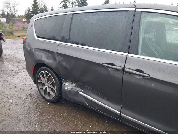 2018 CHRYSLER PACIFICA LX — I6
