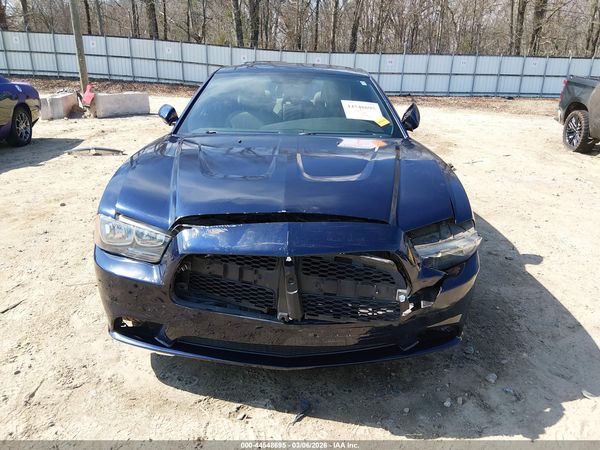 2014 DODGE CHARGER SE